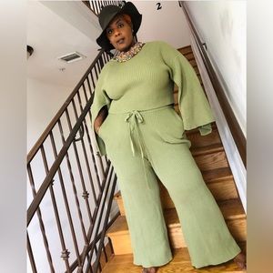 ELOQUII Two-piece wide leg pants set